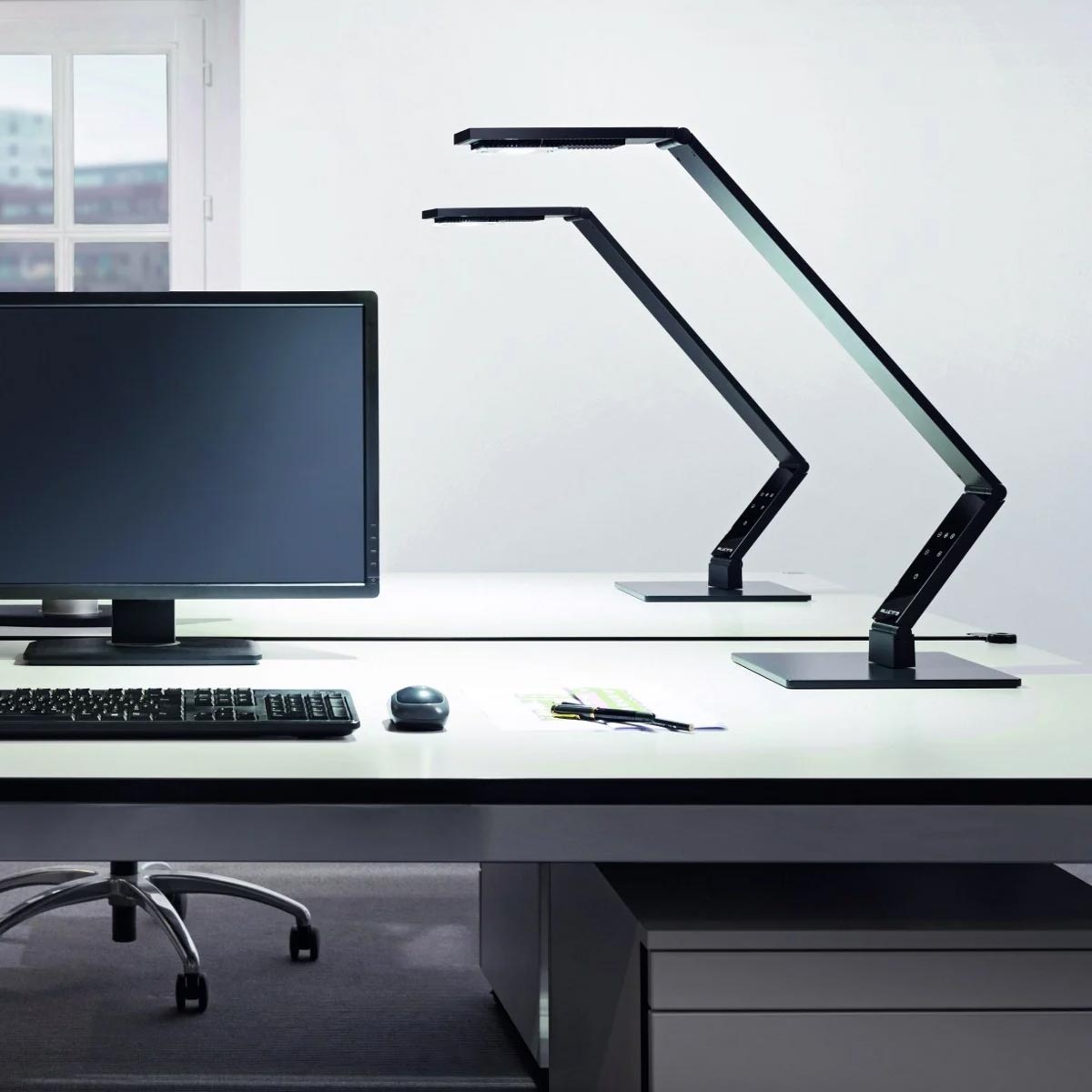 Lampada da tavolo a led TABLE LINEAR