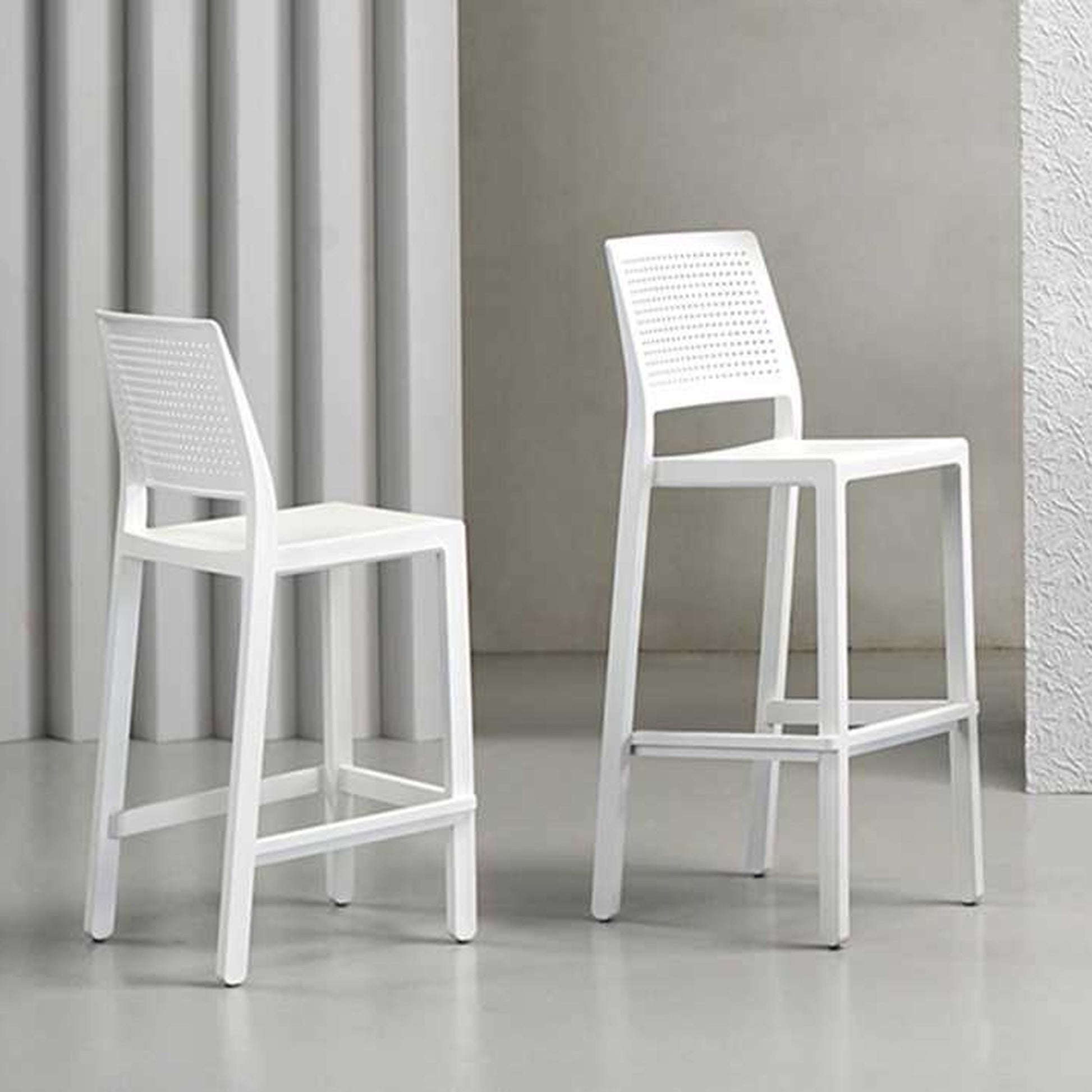 Sgabello EMI Scab in tecnopolimero a 4 gambe — vista 2