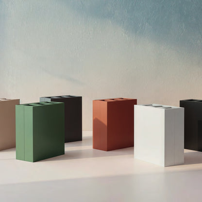 Cestini MAXIMO di Caimi nei colori avorio, verde reseda, grigio city, marrone rame, bianco e nero