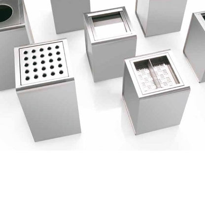 Posaceneri PRISMA di Caimi in inox, con coperchio forato e con setaccio