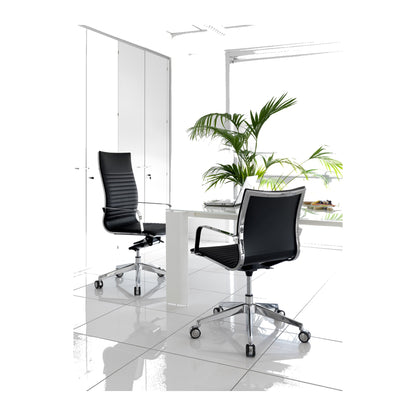 Poltrone direzionali KRUNA PLUS Kastel in un ufficio