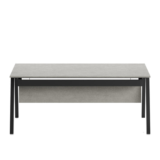 Scrivania POP ACE Frezza con piano in melaminico grigio e gambe inclinate in acciaio nero