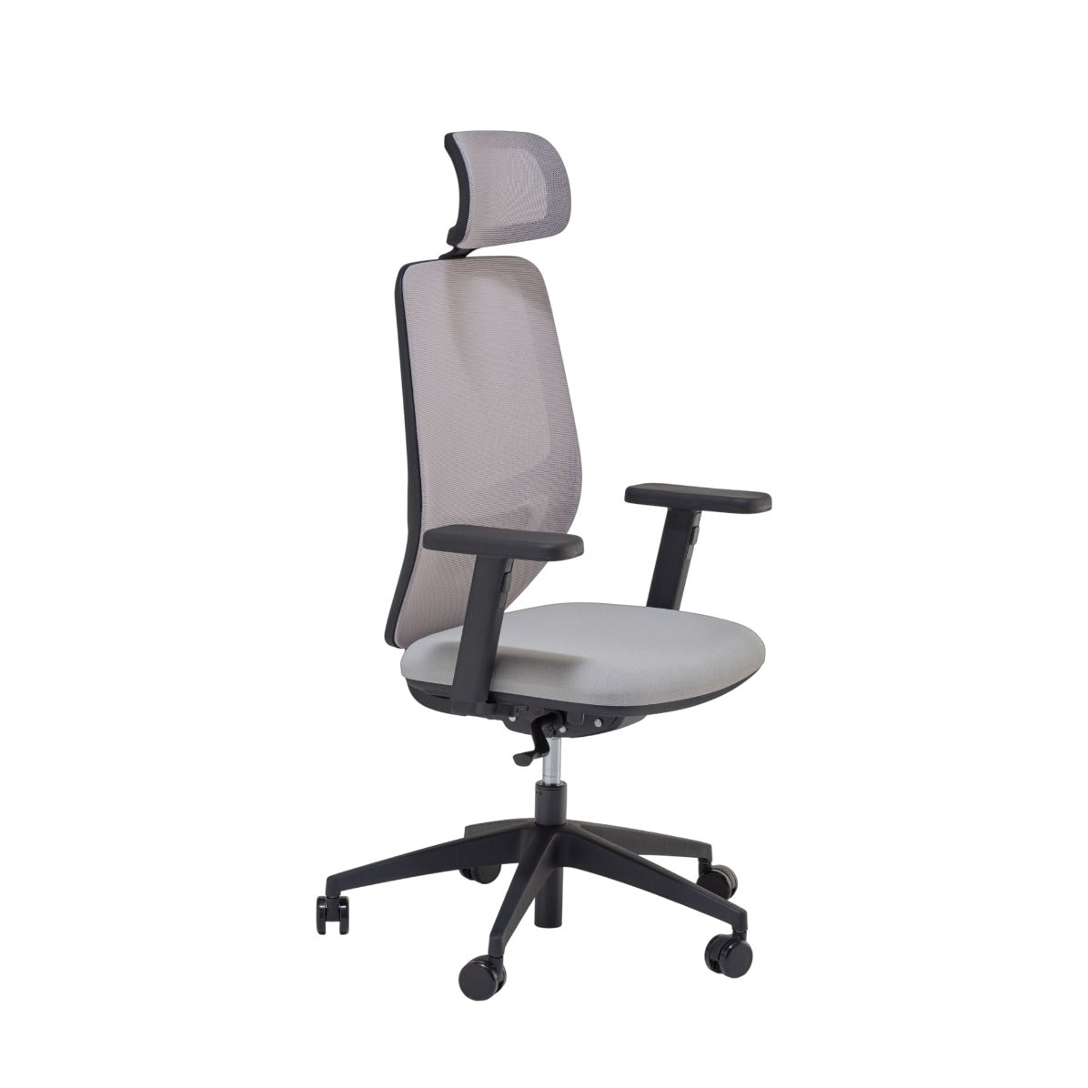 Sedia ARIA MESH CR MStyle con poggiatesta in rete, vista di tre quarti