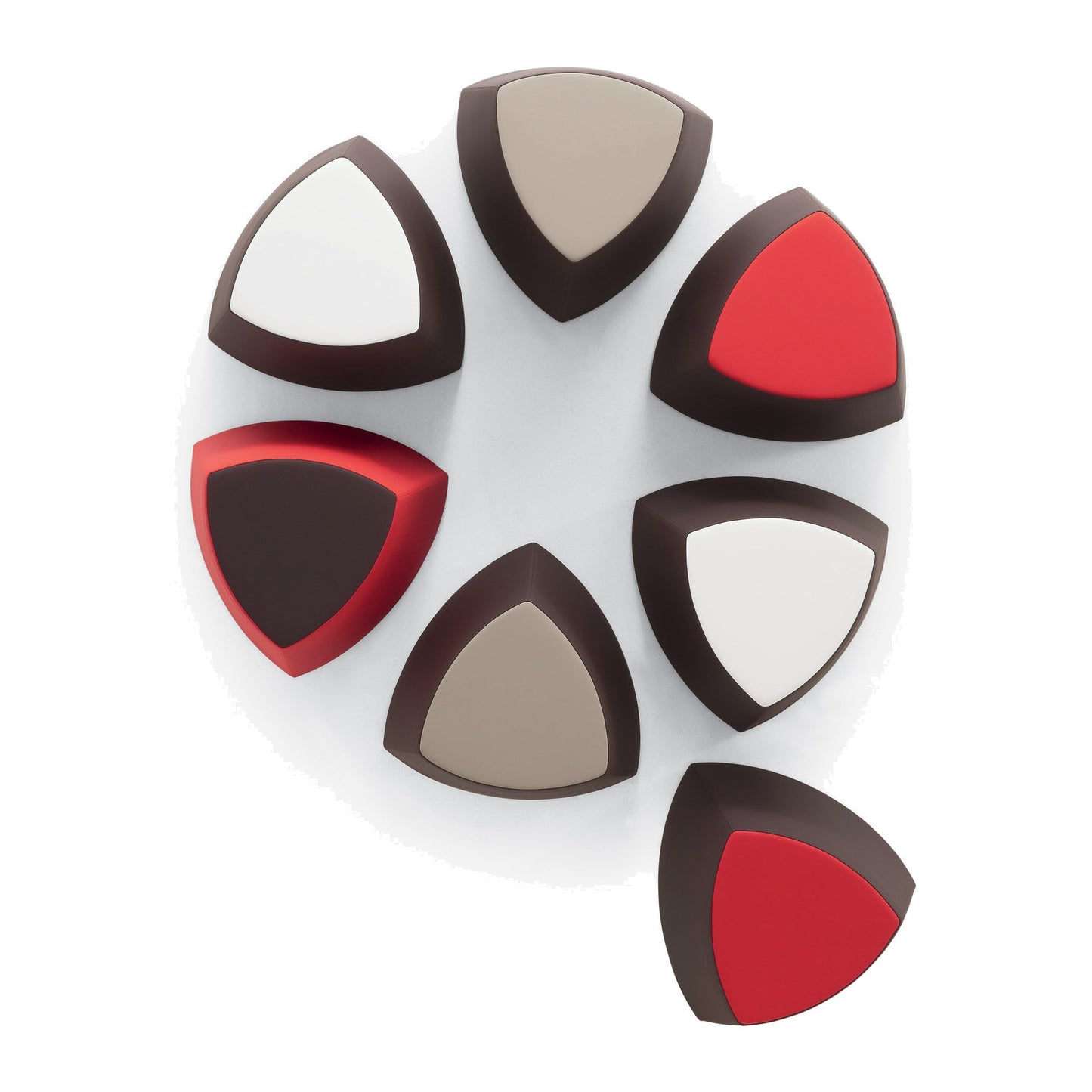 Pouf KENSHO Kastel triangolari in similpelle composti a rosone