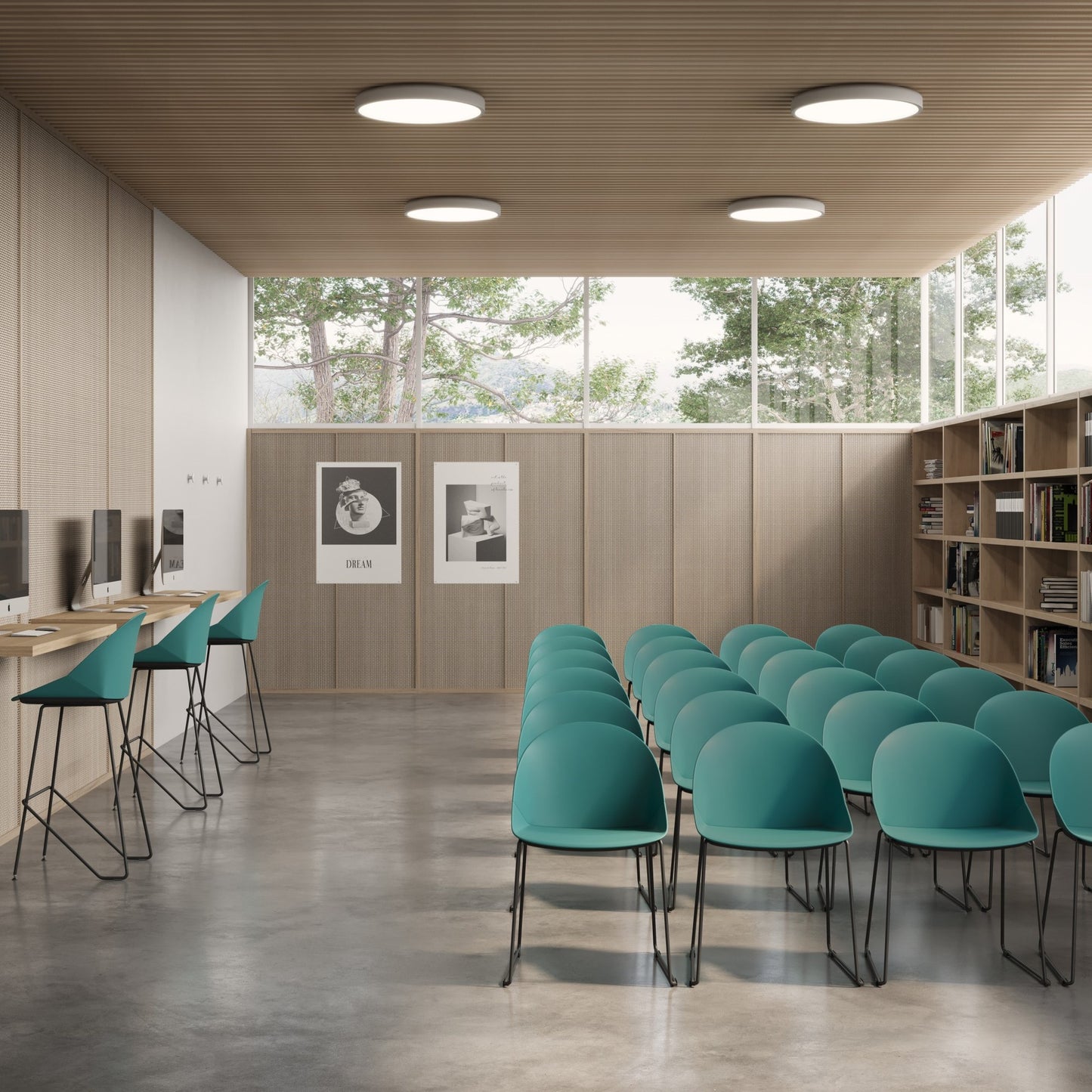 Sedie multiuso KROSS Kastel in polipropilene in fila in una sala conferenze