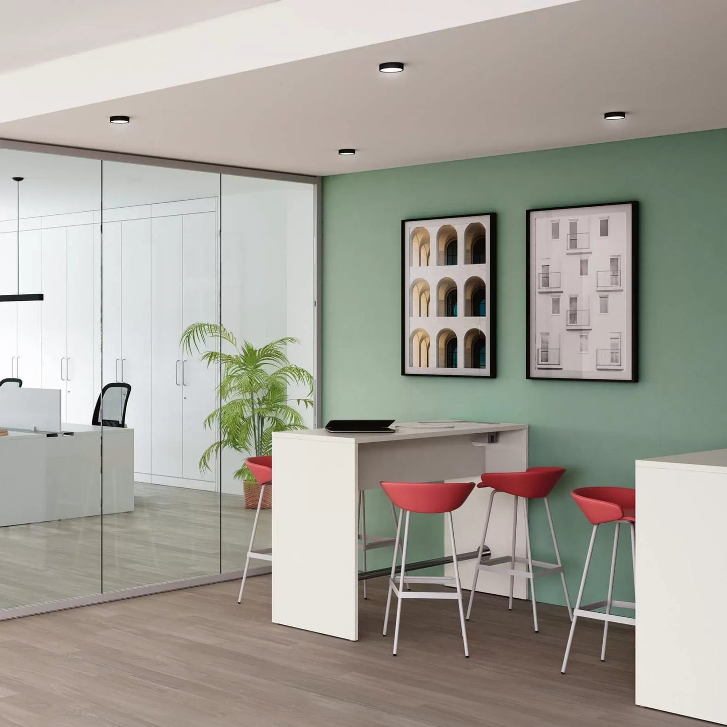 Tavolo alto POP PANEL Frezza in un'area break accanto a una parete verde
