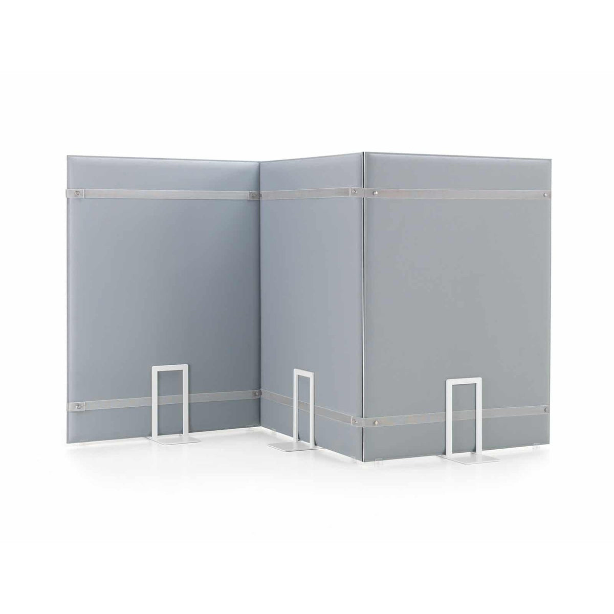 Pannelli PLI OVERSIZE Caimi uniti ad angolo con le cinghie elastiche