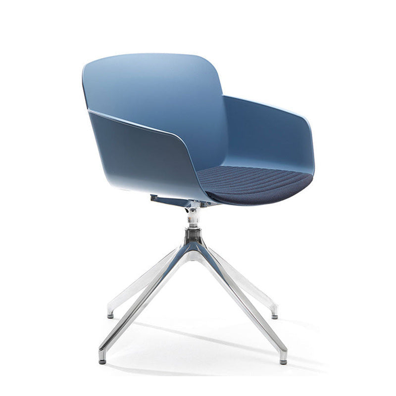 Sedia con base a 4 razze LIBERA Vaghi in polipropilene girevole con alzata a gas colore blu