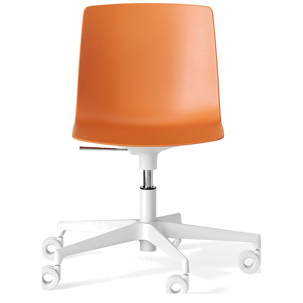 Sedia YO PLASTIC Frezza arancione girevole con base a 5 razze e ruote